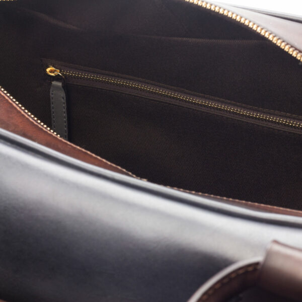 Granada Travel Duffle. Made in Spain. Made-to-order - Image 2