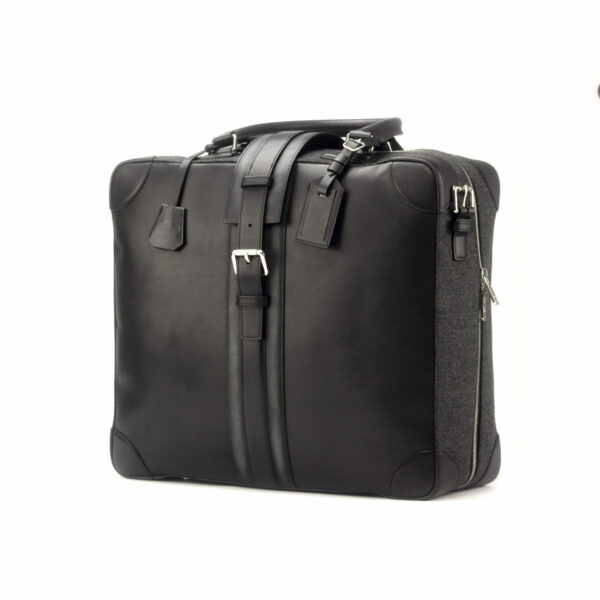 León Travel Tote. Made in Spain. Made-to-order - Image 4
